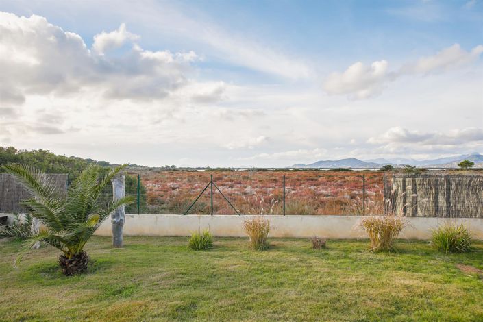 Image No.12-5 Bed House for sale