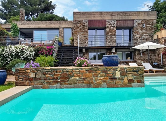 Image No.3-2 Bed House for sale