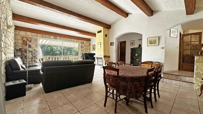 Image No.4-5 Bed House for sale