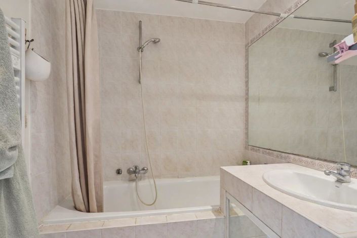 Image No.6-Appartement de 2 chambres à vendre à Saint-Laurent-du-Var