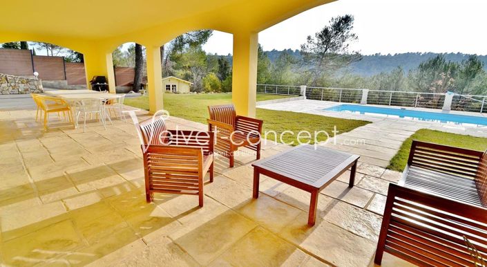 Image No.14-5 Bed House for sale