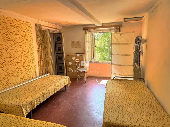 Image No.3-5 Bed House for sale