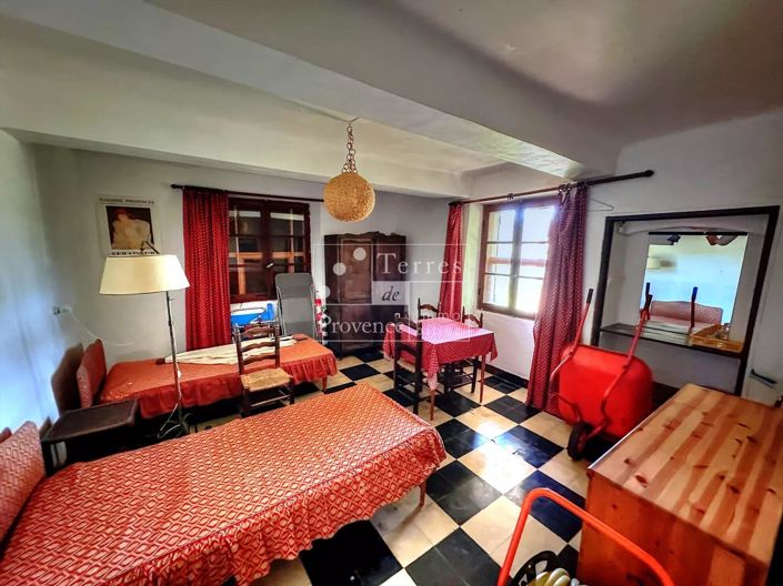 Image No.4-5 Bed House for sale