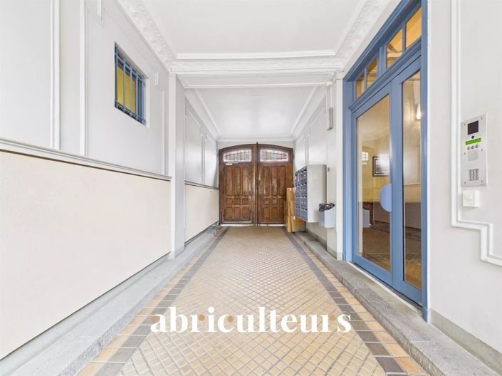 Image No.18-3 Bed Apartment for sale