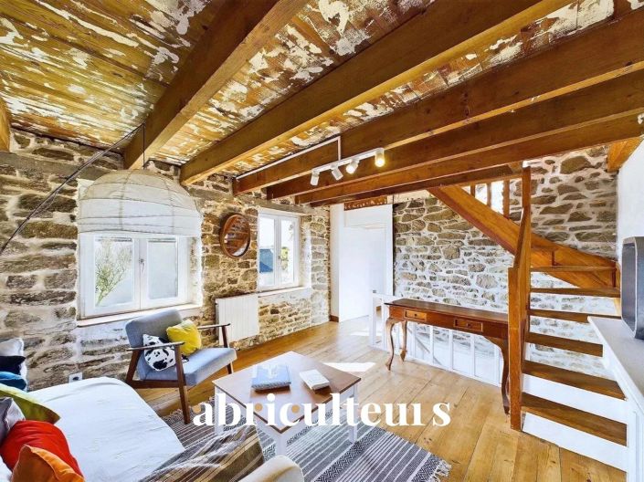 Image No.7-5 Bed House for sale