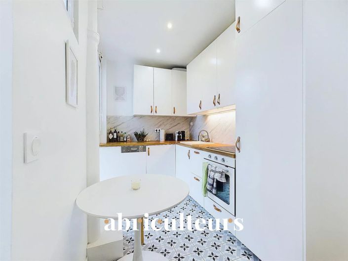 Image No.4-Appartement de 1 chambre à vendre à Paris