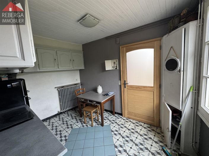 Image No.5-2 Bed House for sale