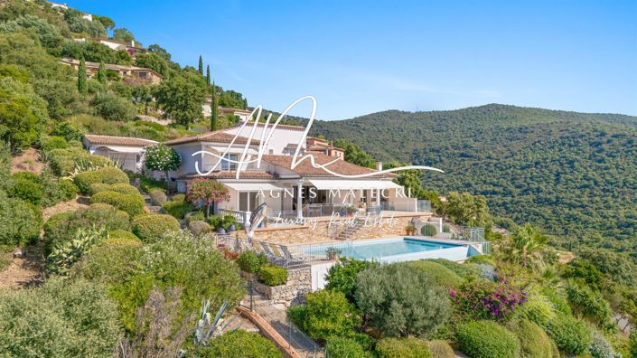 Image No.2-Maison de 4 chambres à vendre à Cavalaire-sur-Mer