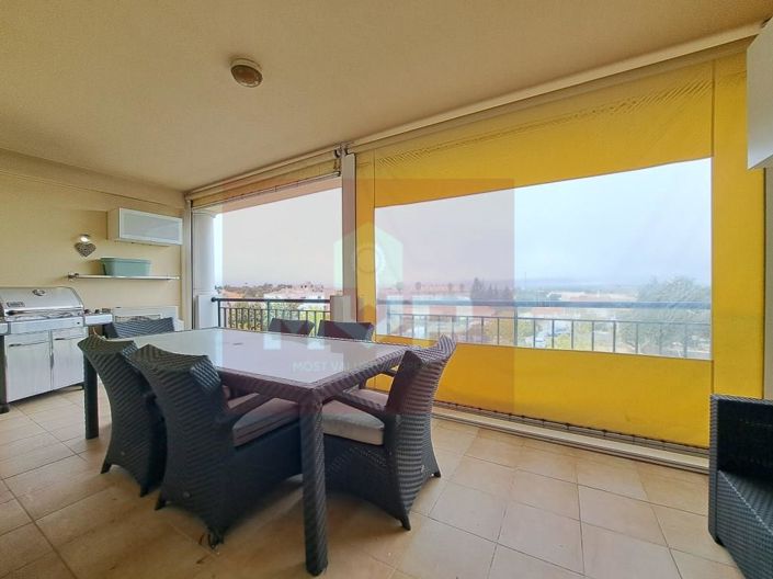 Image No.12-3 Bed Apartment for sale