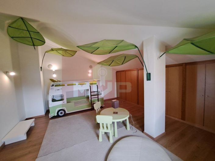 Image No.17-3 Bed Apartment for sale