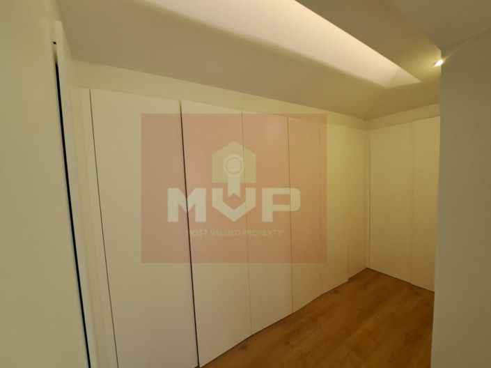 Image No.23-3 Bed Apartment for sale