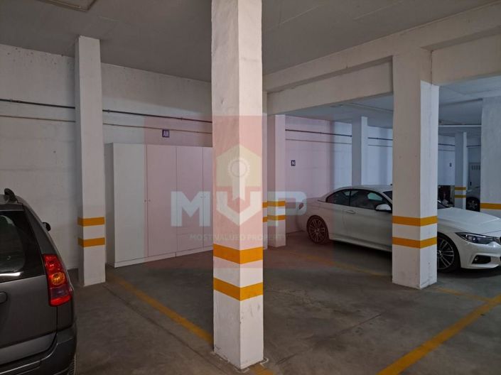 Image No.24-3 Bed Apartment for sale