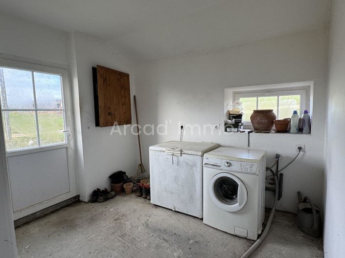 Image No.6-3 Bed House for sale