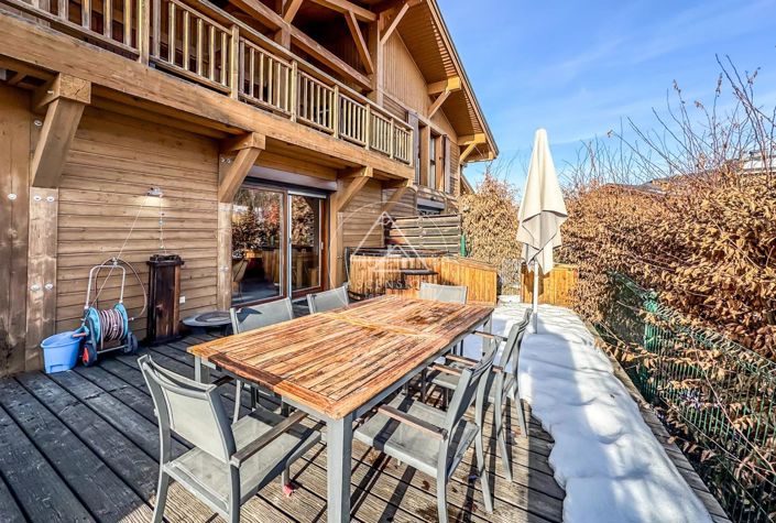 Image No.10-2 Bed Apartment for sale