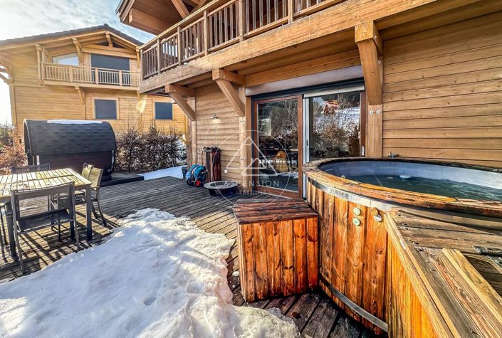 Image No.19-2 Bed Apartment for sale