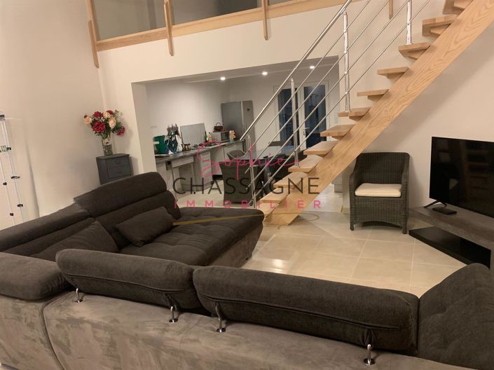 Image No.7-4 Bed House for sale