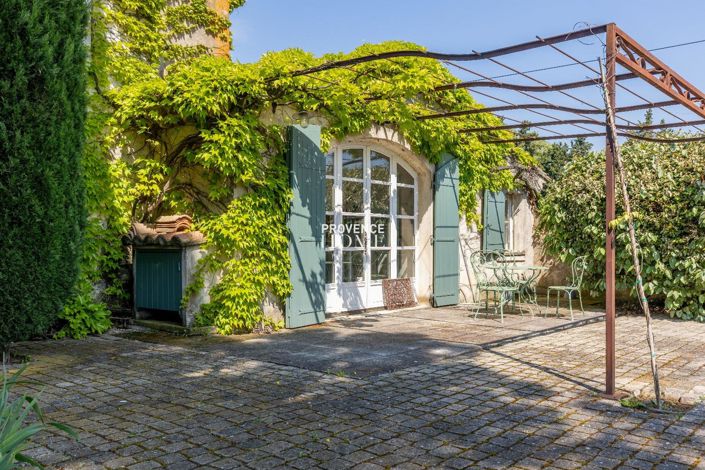 Image No.10-4 Bed Property for sale