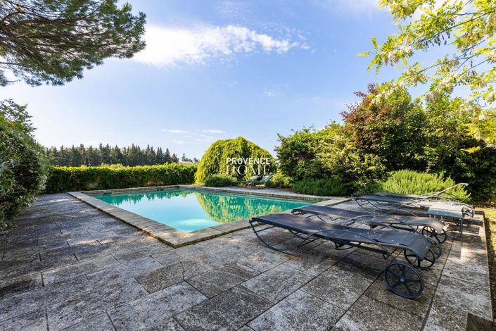 Image No.11-4 Bed Property for sale