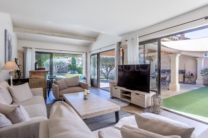 Image No.20-4 Bed House for sale