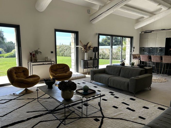 Image No.7-4 Bed House for sale