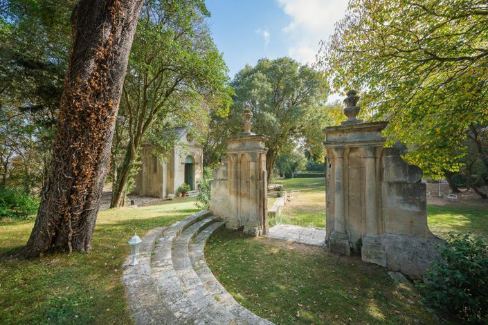Image No.8-Propriété de 11 chambres à vendre à Bouches-du-Rhône