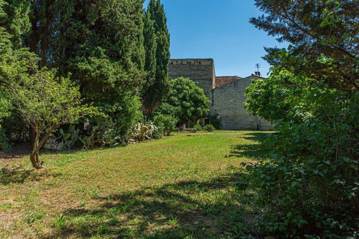 Image No.9-3 Bed House for sale