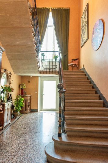 Image No.17-9 Bed House for sale