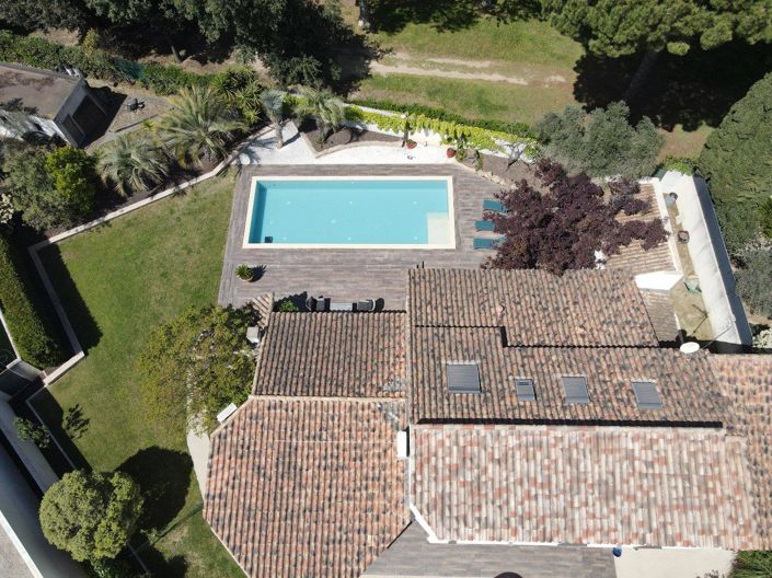 Image No.9-5 Bed House for sale