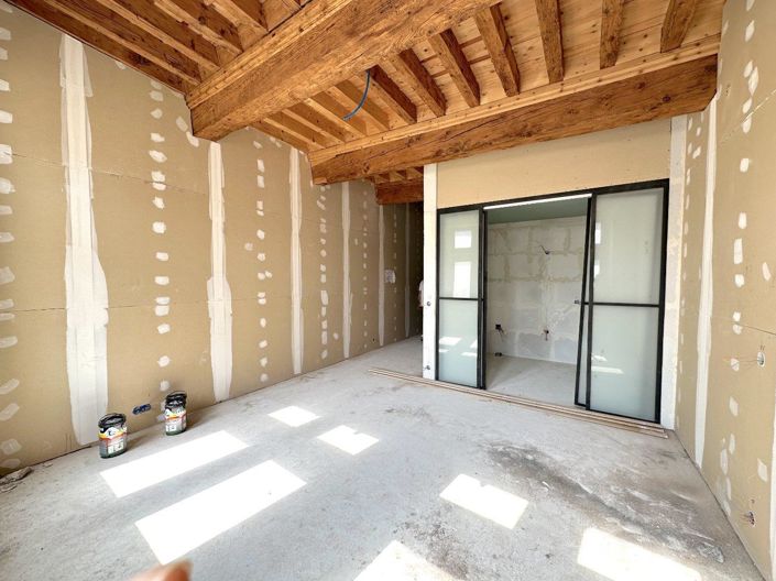 Image No.4-4 Bed House for sale