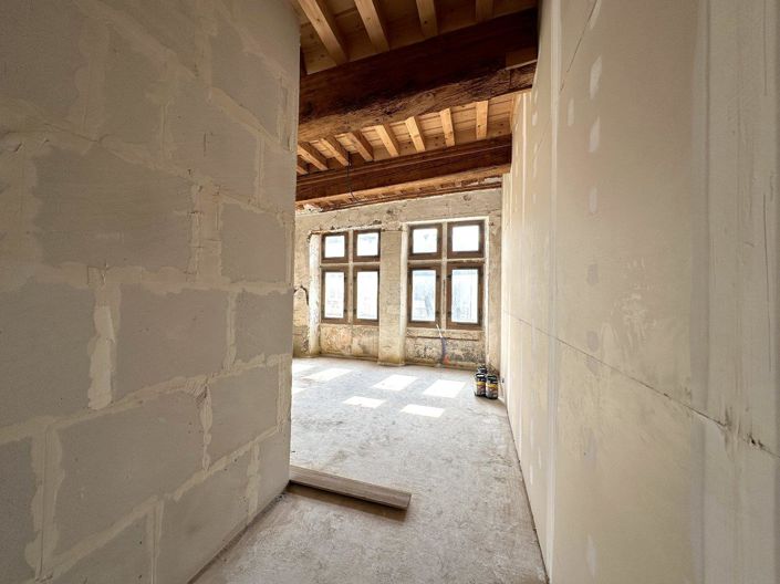 Image No.6-4 Bed House for sale