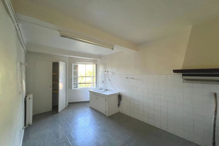 Image No.6-1 Bed House for sale