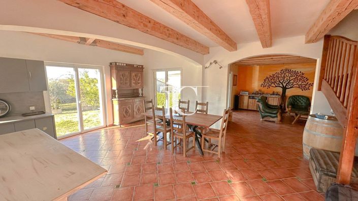 Image No.3-6 Bed House for sale