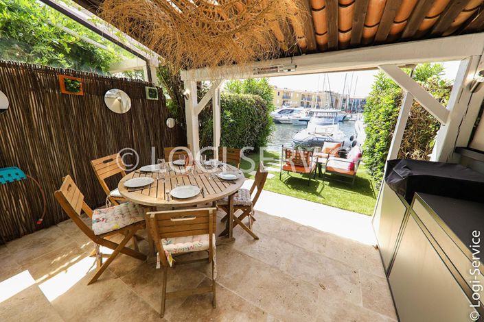 Image No.9-4 Bed House for sale