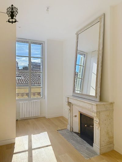 Image No.8-3 Bed Apartment for sale
