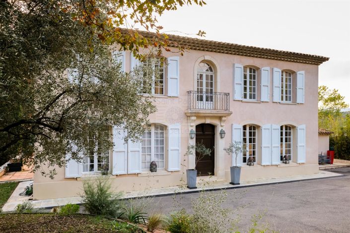 Image No.21-6 Bed House for sale