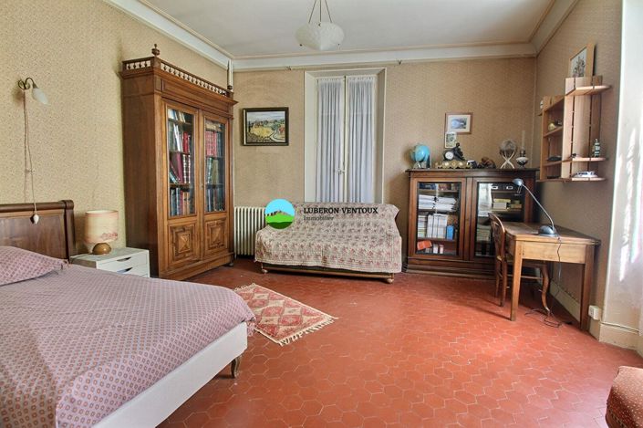 Image No.12-5 Bed House for sale