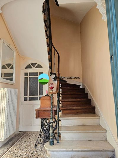 Image No.8-5 Bed House for sale