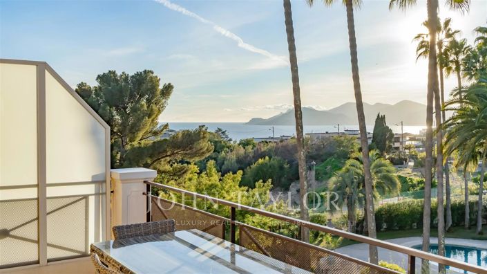 Image No.2-Appartement de 3 chambres à vendre à Cannes