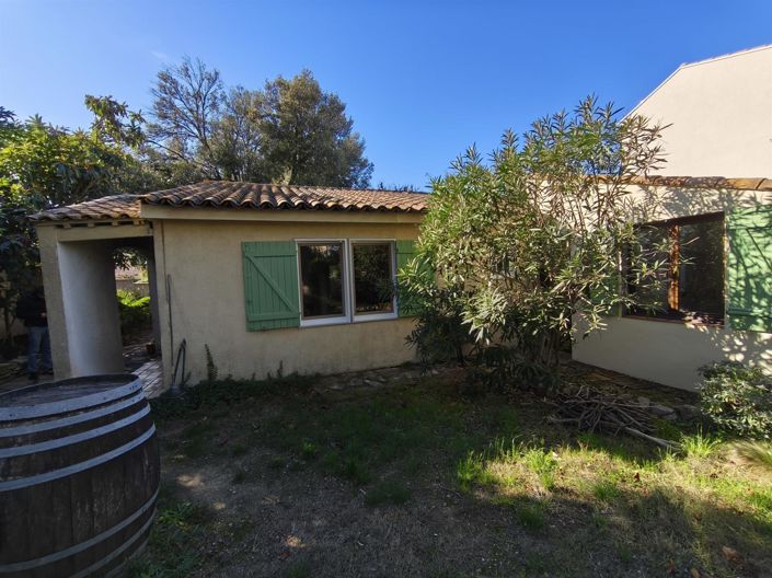 Image No.10-4 Bed House for sale