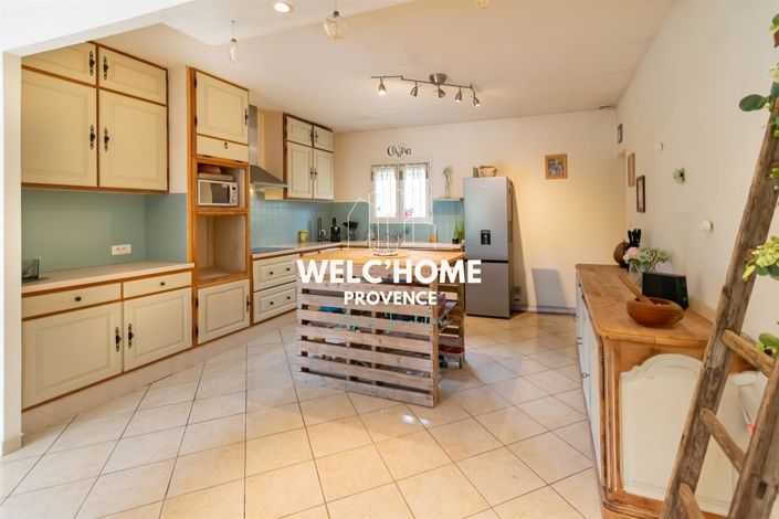 Image No.2-Maison de 5 chambres à vendre à Châteauvert