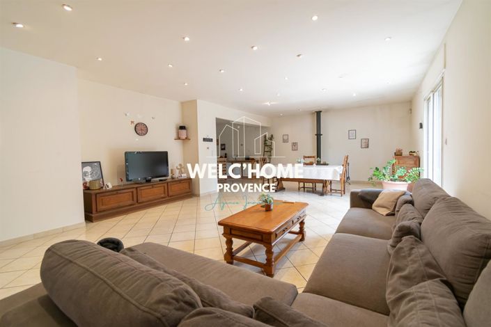 Image No.3-Maison de 5 chambres à vendre à Châteauvert