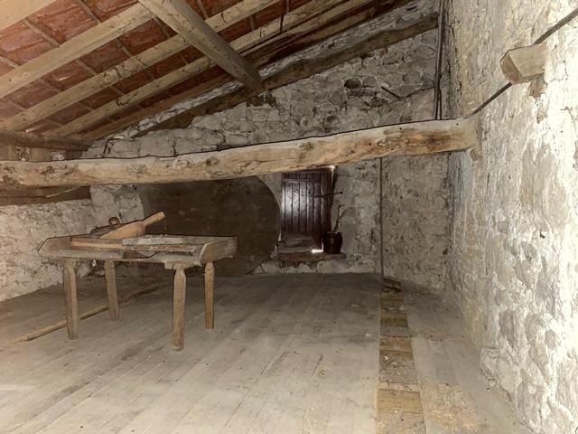 Image No.12-3 Bed House for sale