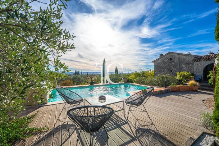 Image No.32-5 Bed House for sale