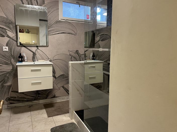 Image No.4-Apartment for sale