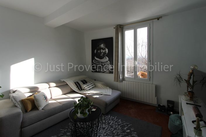 Image No.4-2 Bed House for sale
