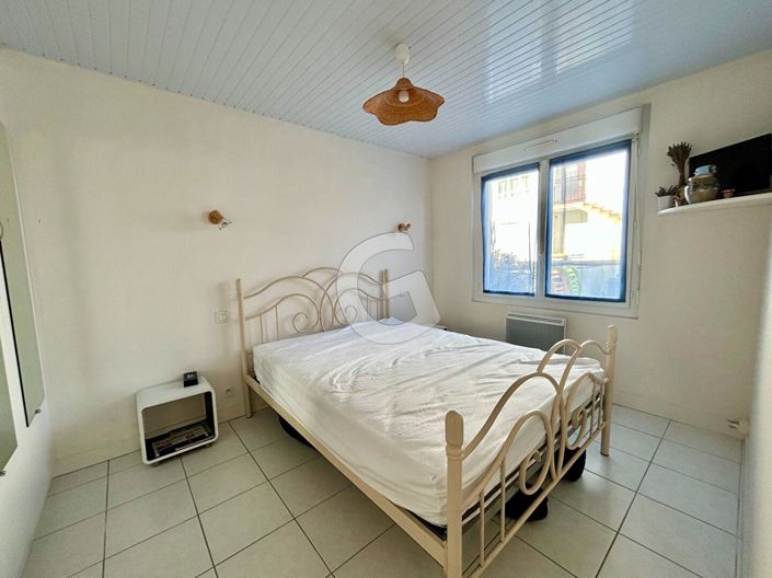 Image No.5-1 Bed House for sale