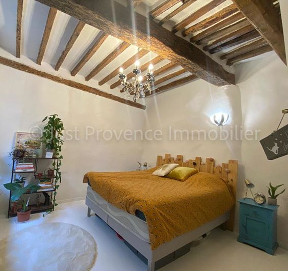 Image No.12-2 Bed House for sale