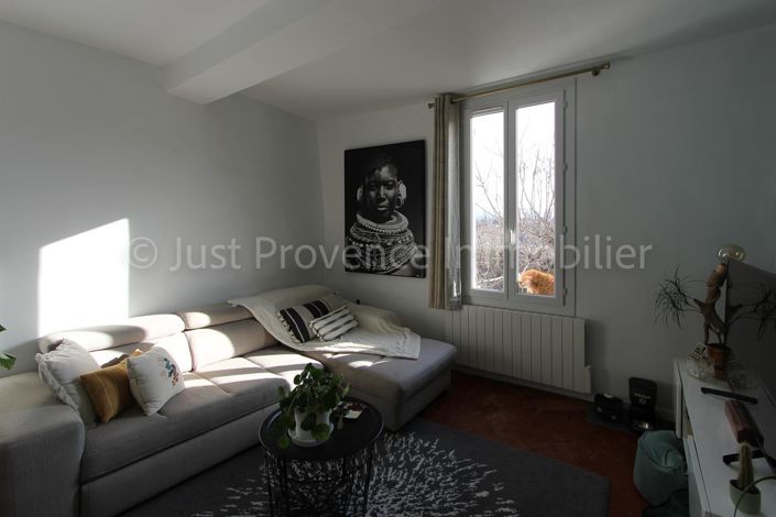 Image No.4-2 Bed House for sale