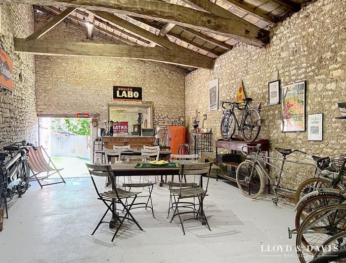 Image No.8-Maison de 4 chambres à vendre à Salignac-sur-Charente