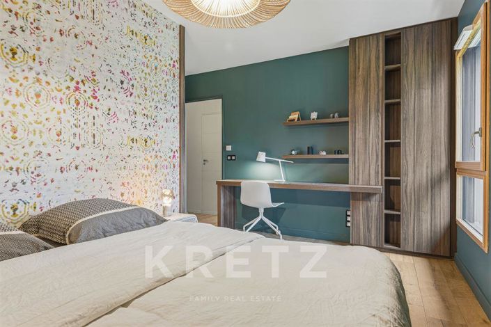 Image No.8-5 Bed Apartment for sale